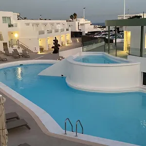 Kikere Puerto del Carmen (Lanzarote)